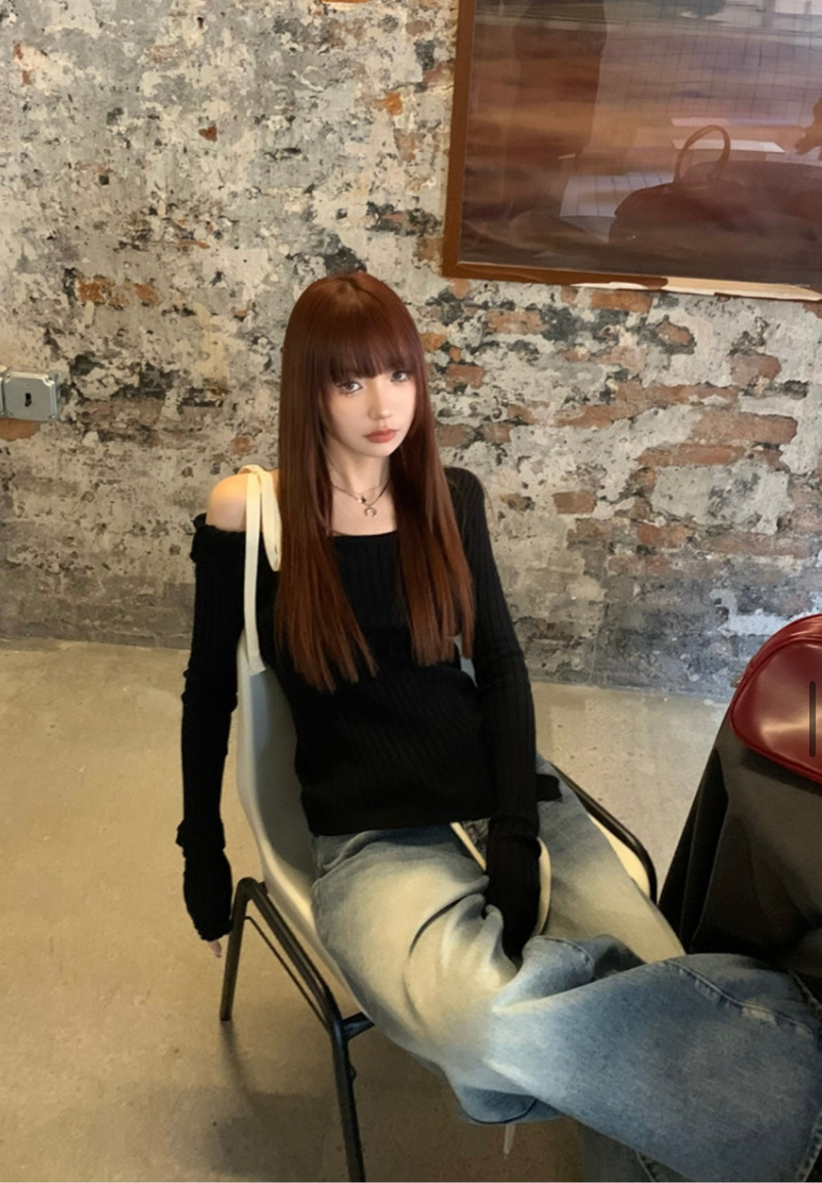 Off- Shoulder Long Sleeve Ribbon Knitwear