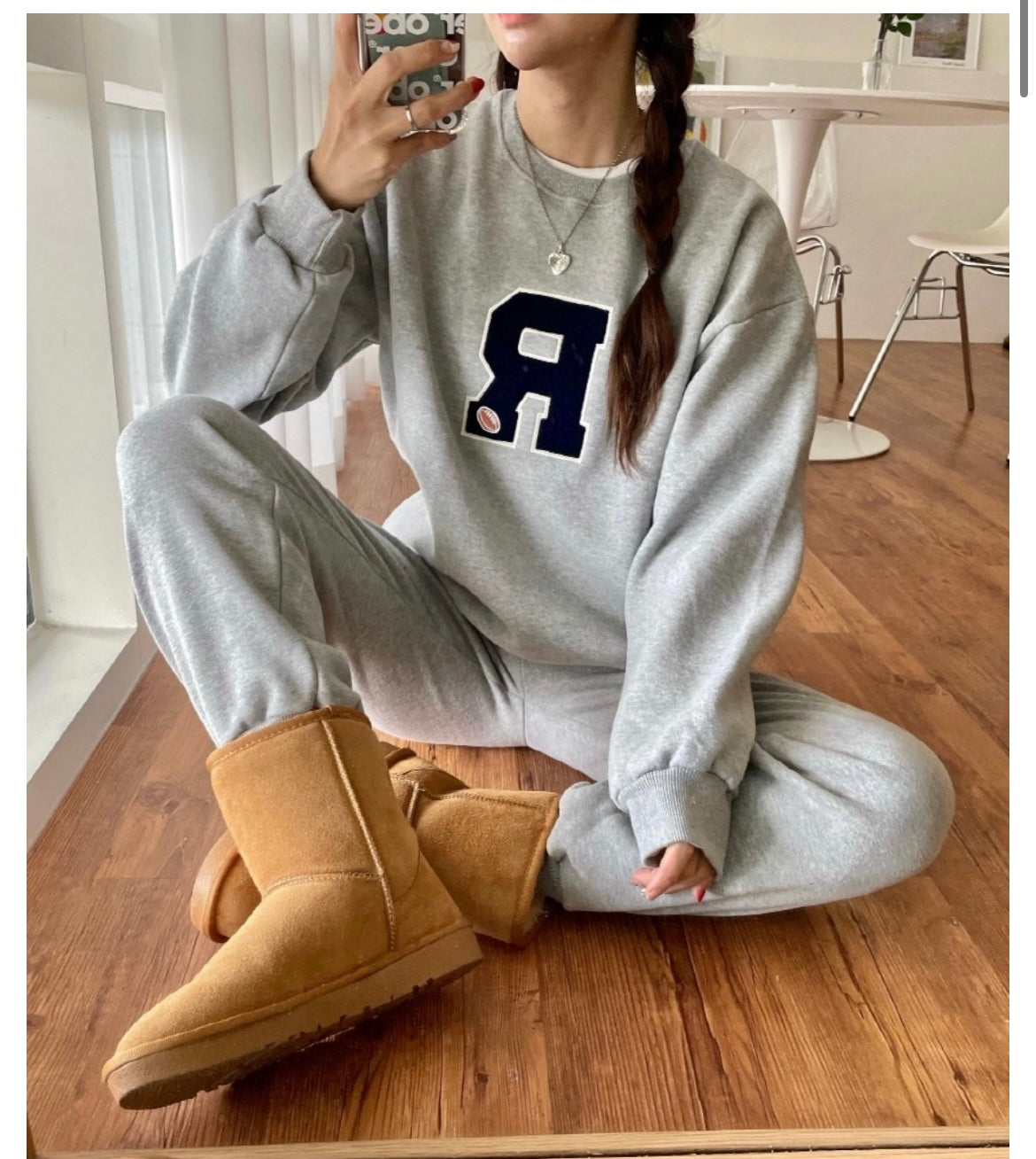 R Sweater Fleece Set